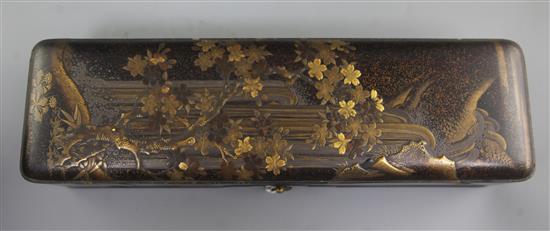 Two Japanese gilt-decorated lacquer boxes, 19th / early 20th century, 18.5cm